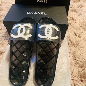 Chanel Slides